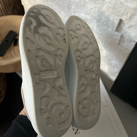 Alexander McQueen sneakers size 37 - Picture 3 of 10
